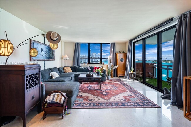Foto del edificio - 1500 Bay Rd