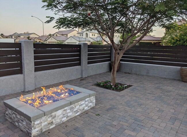 Foto del edificio - 50040 Paseo Corona