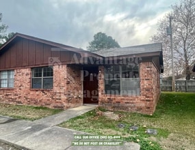 Building Photo - 2085 Keathley Dr