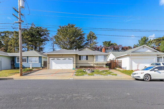 Foto del edificio - 428 Yellowstone Dr