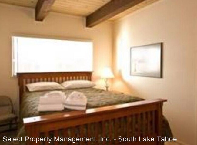 Foto del edificio - 3 br, 2 bath House - 479 Capri Dr