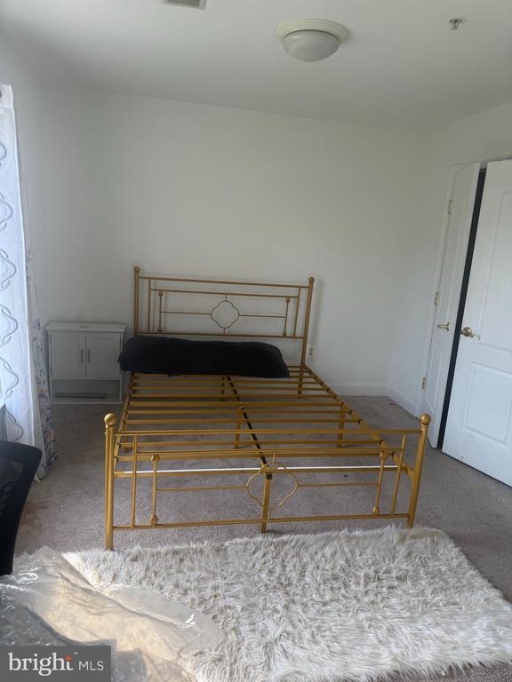 Building Photo - 6019 Armaan Dr