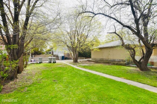 Building Photo - 4 br, 1 bath House - 4508 N 75th St