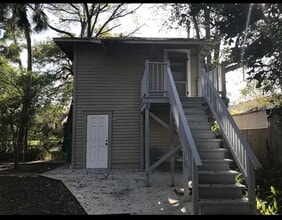Building Photo - 522 Harwood St