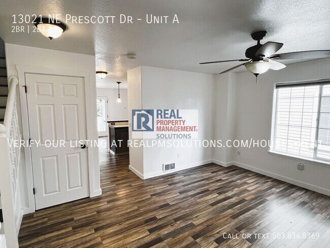 Foto del edificio - 13021 NE Prescott Dr