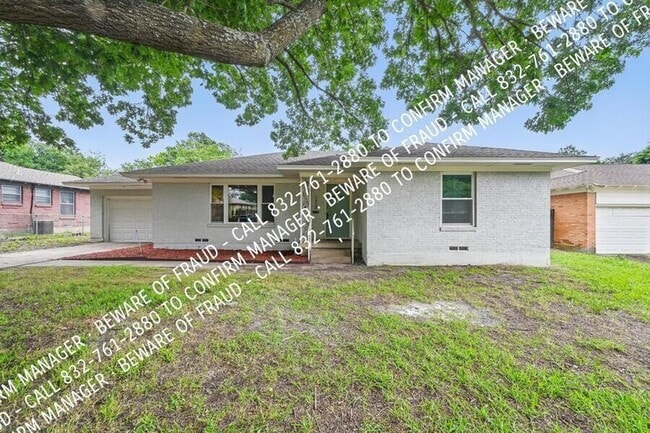 Photo - 1928 Oldgate Ln House