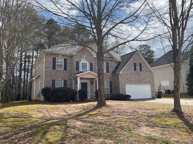Building Photo - Large Home on Cul-de-sac