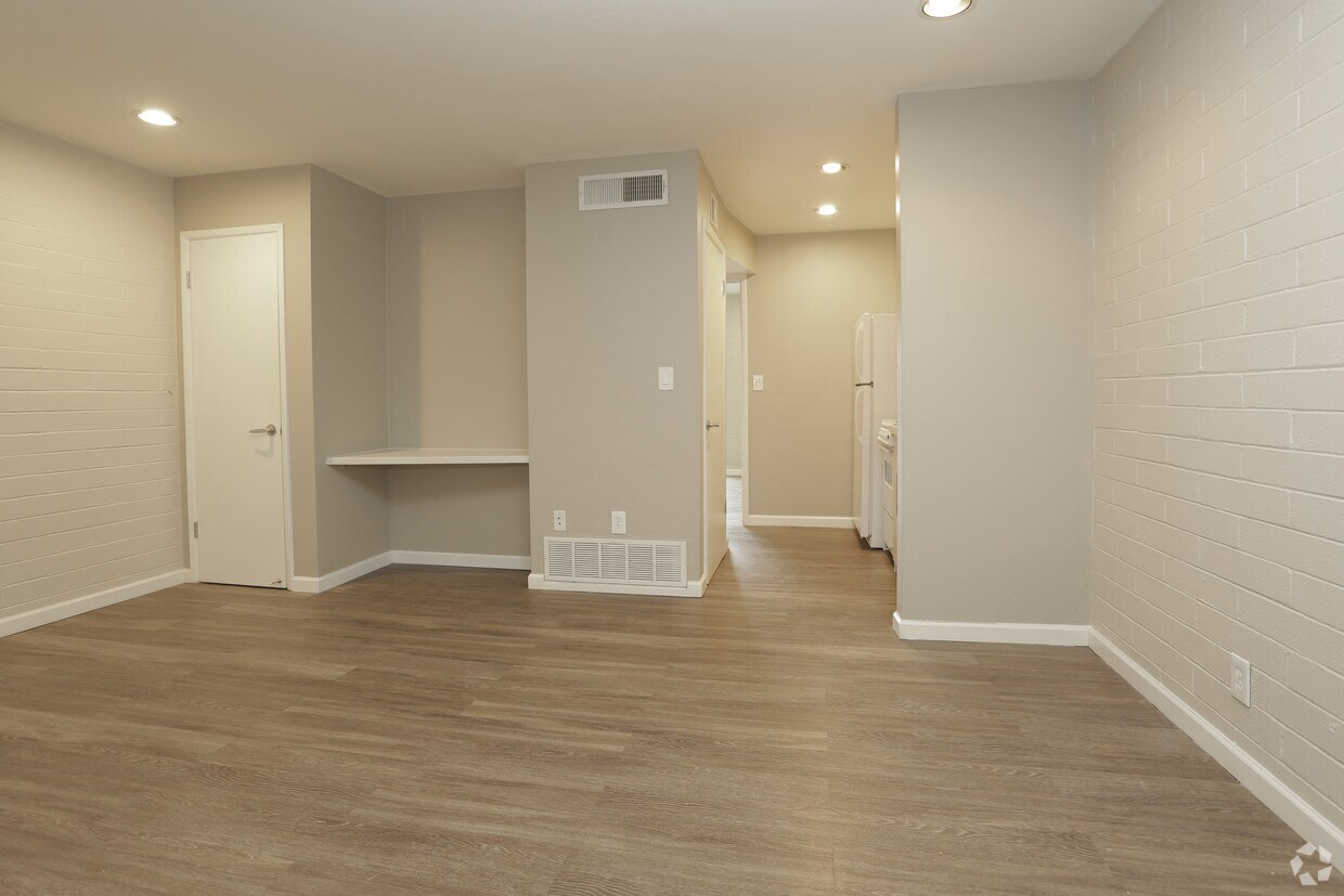 The Flats at Julian Drew Block Apartments at 128 S 5th Ave Tucson, AZ