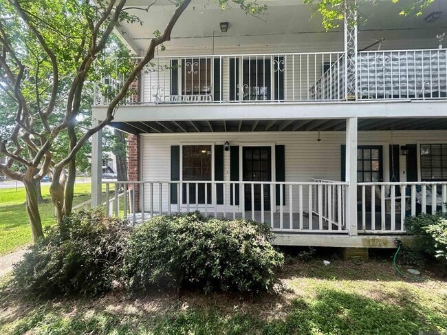Building Photo - 4448 Stumberg Ln
