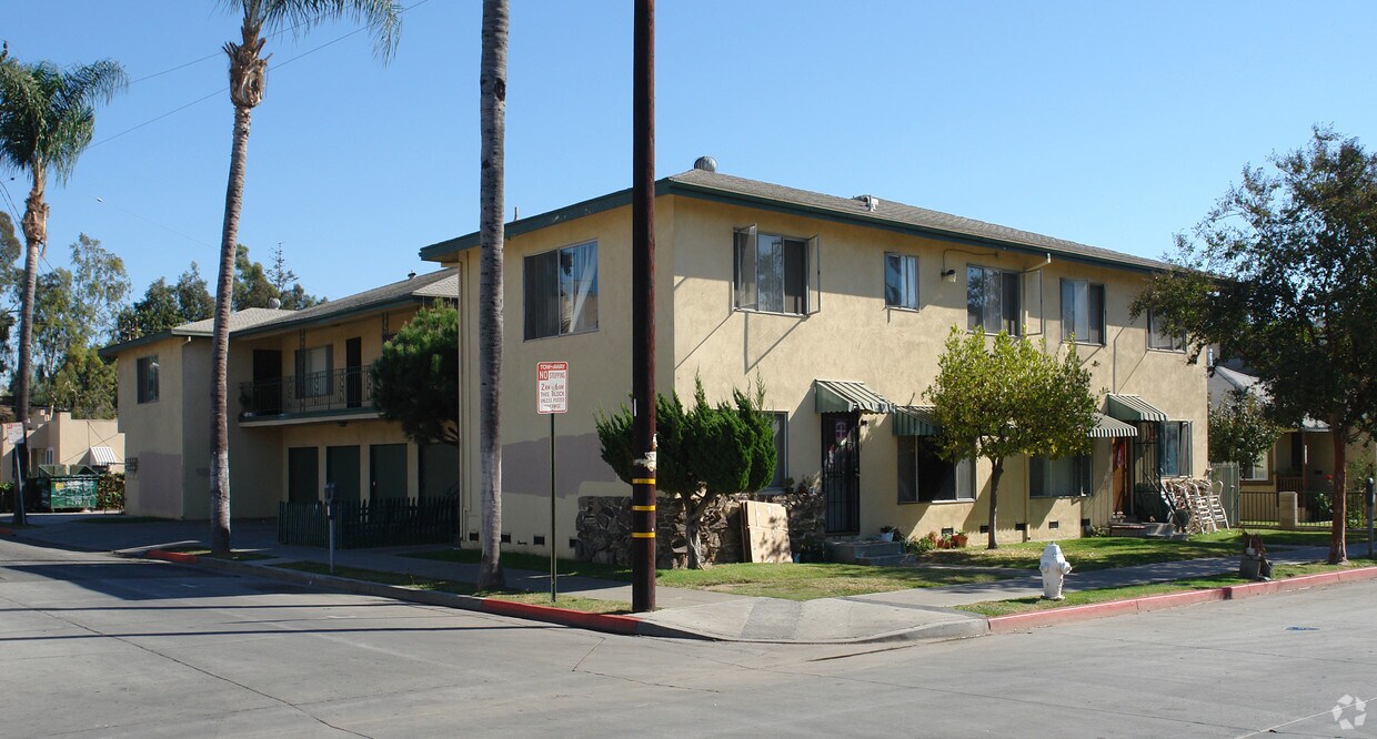 Foto principal - 1027 N Parton St