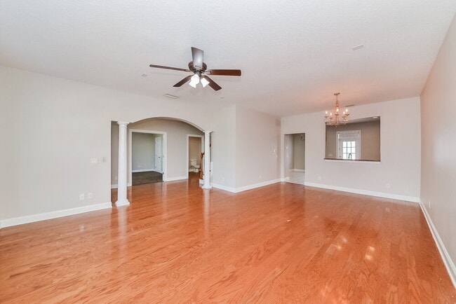 Building Photo - 204 Aberdeen Pond Dr