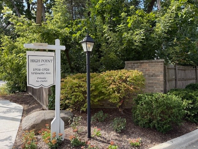 Foto del edificio - 1924 Wilmette Ave