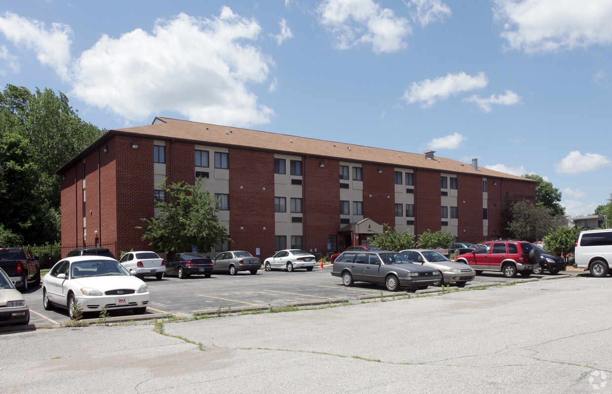 Building Photo - Booth Manor Apartments