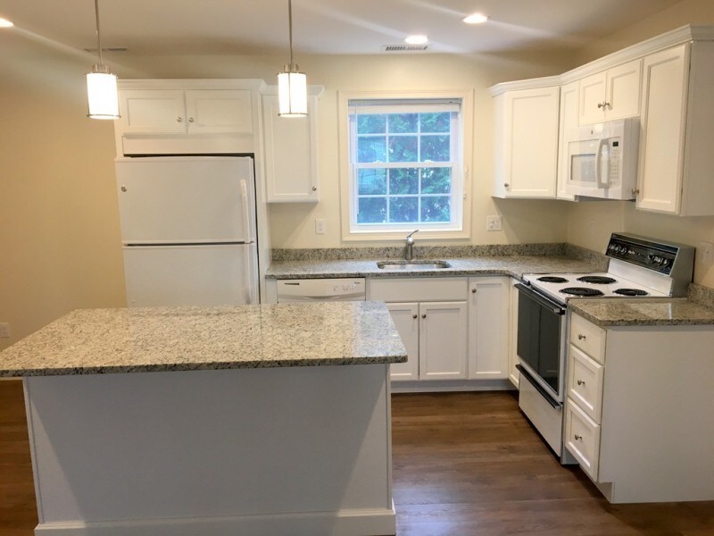 Foto principal - 60 Bay Spring Ave