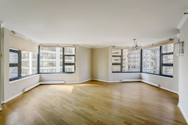 Foto del edificio - 401 E Ontario St