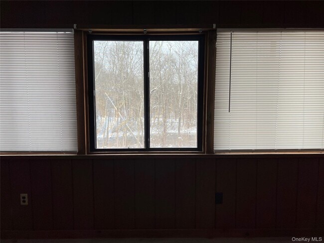 Foto del edificio - 1225 NY-9G