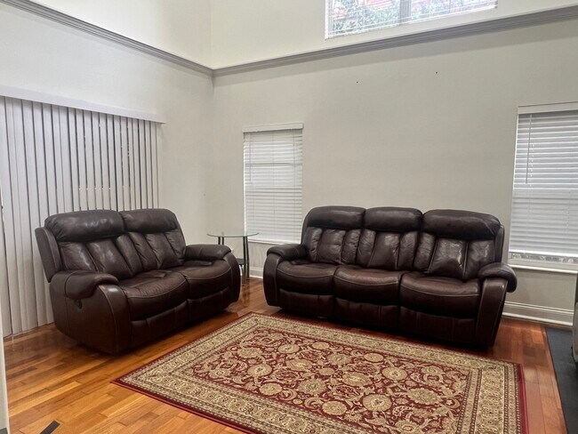 Building Photo - 7457 Regina Way