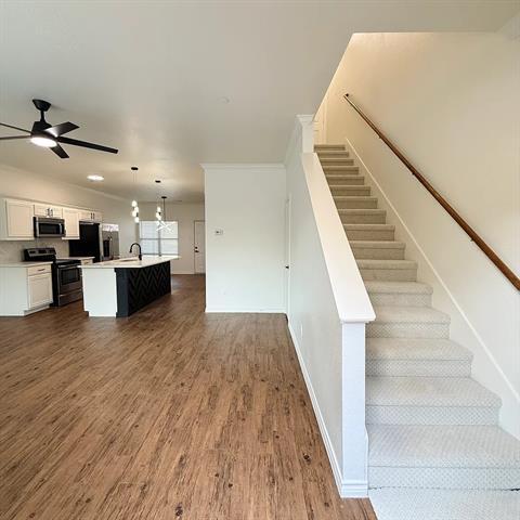 Foto del edificio - 5505 Dolores Pl