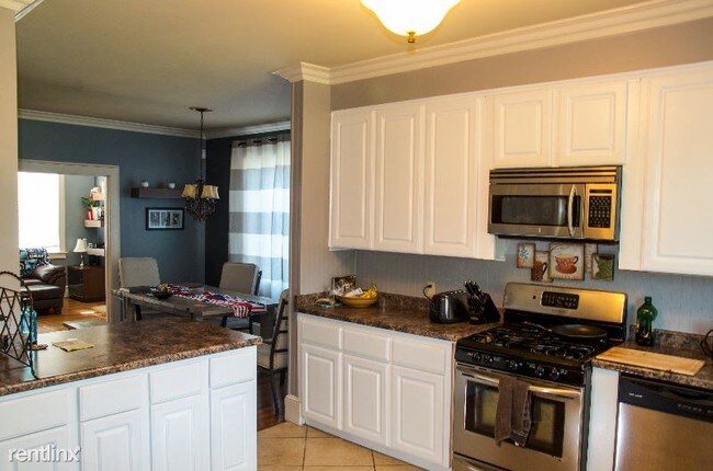 Foto del edificio - 3 br, 2 bath House - 618 S Woodrow St