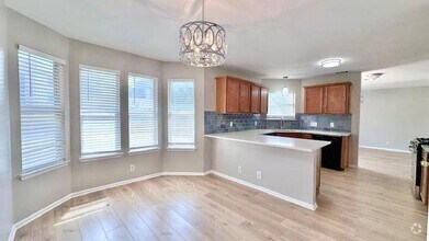 Building Photo - 610 Sparkling Brook Ln
