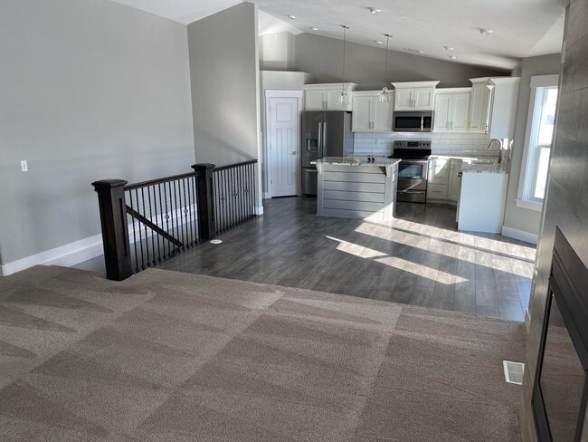 Foto del edificio - 3544 Beretta Ave