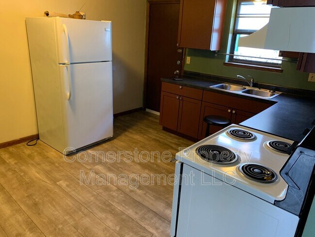 Building Photo - 435 Missouri St