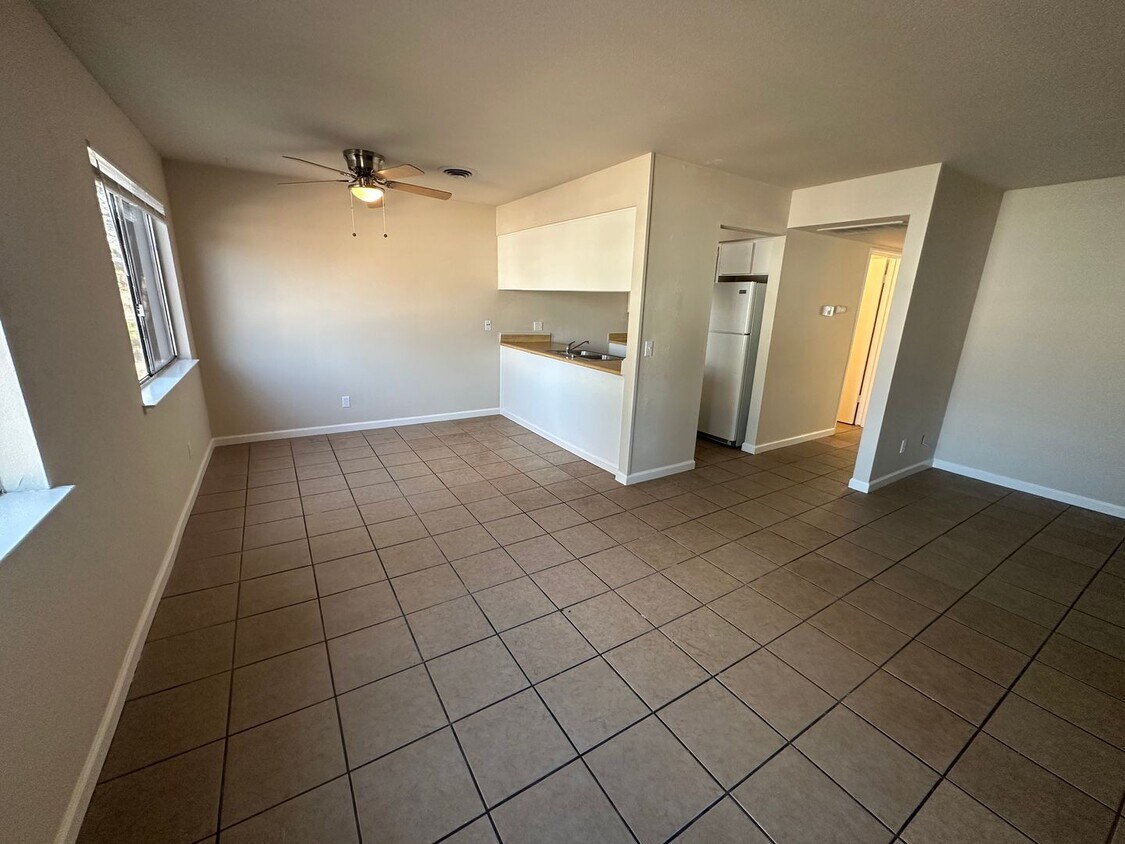 Foto principal - 1316 Hobart Dr