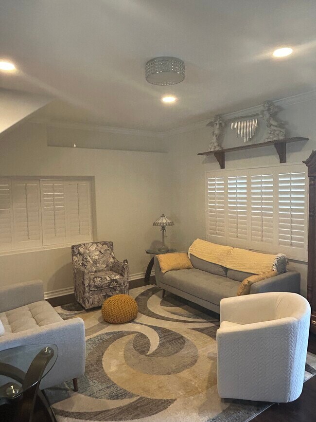 Foto del edificio - 7704 Lotus Cir