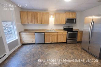 Building Photo - 49 Main St