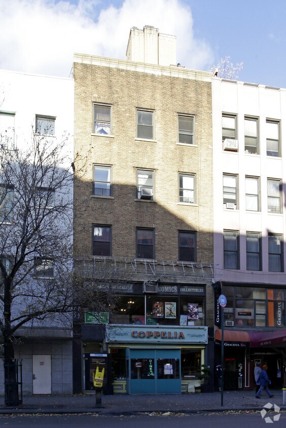 Foto del edificio - 207 W 14th St