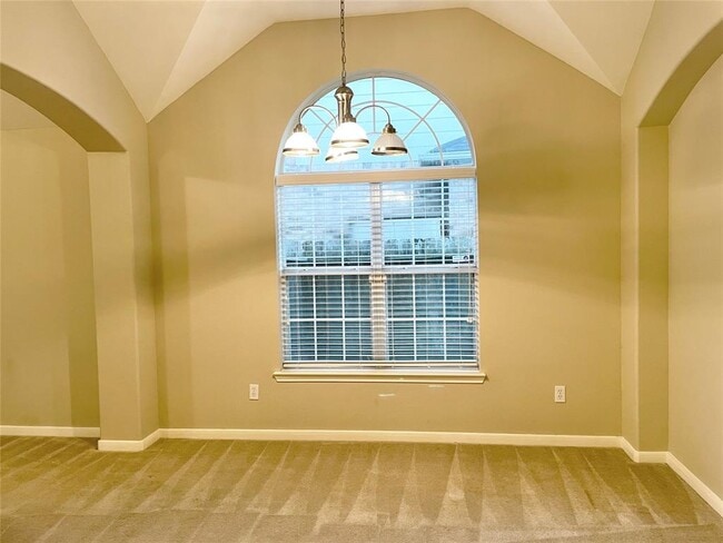 Building Photo - 6014 Conroy Pointe Ln