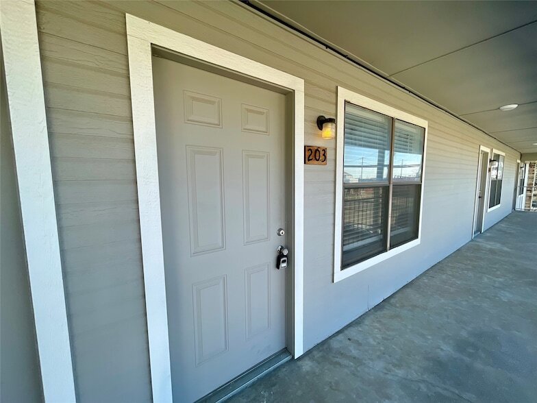 Photo - 2526 W Prairie Street Unit 203
