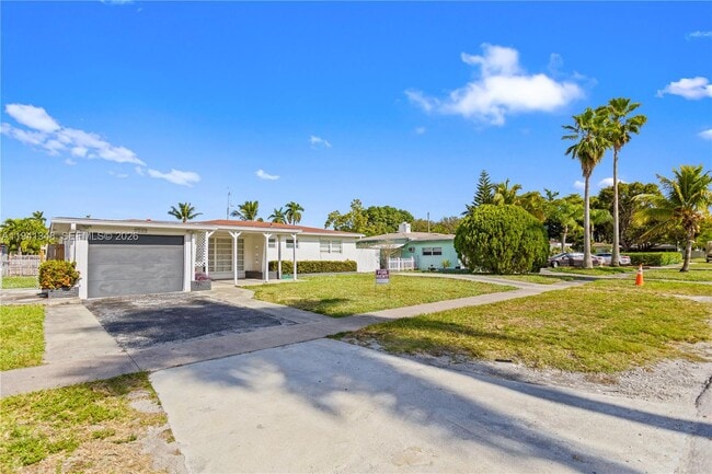 Foto del edificio - 3253 Pierce St