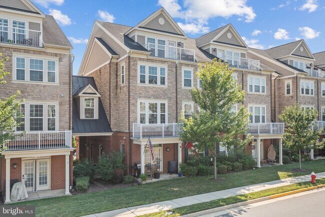 Foto del edificio - 42612 Hardage Terrace