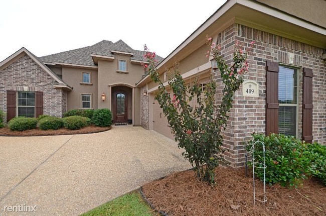 Building Photo - 4 br, 3 bath House - 409 Long Acre Lane
