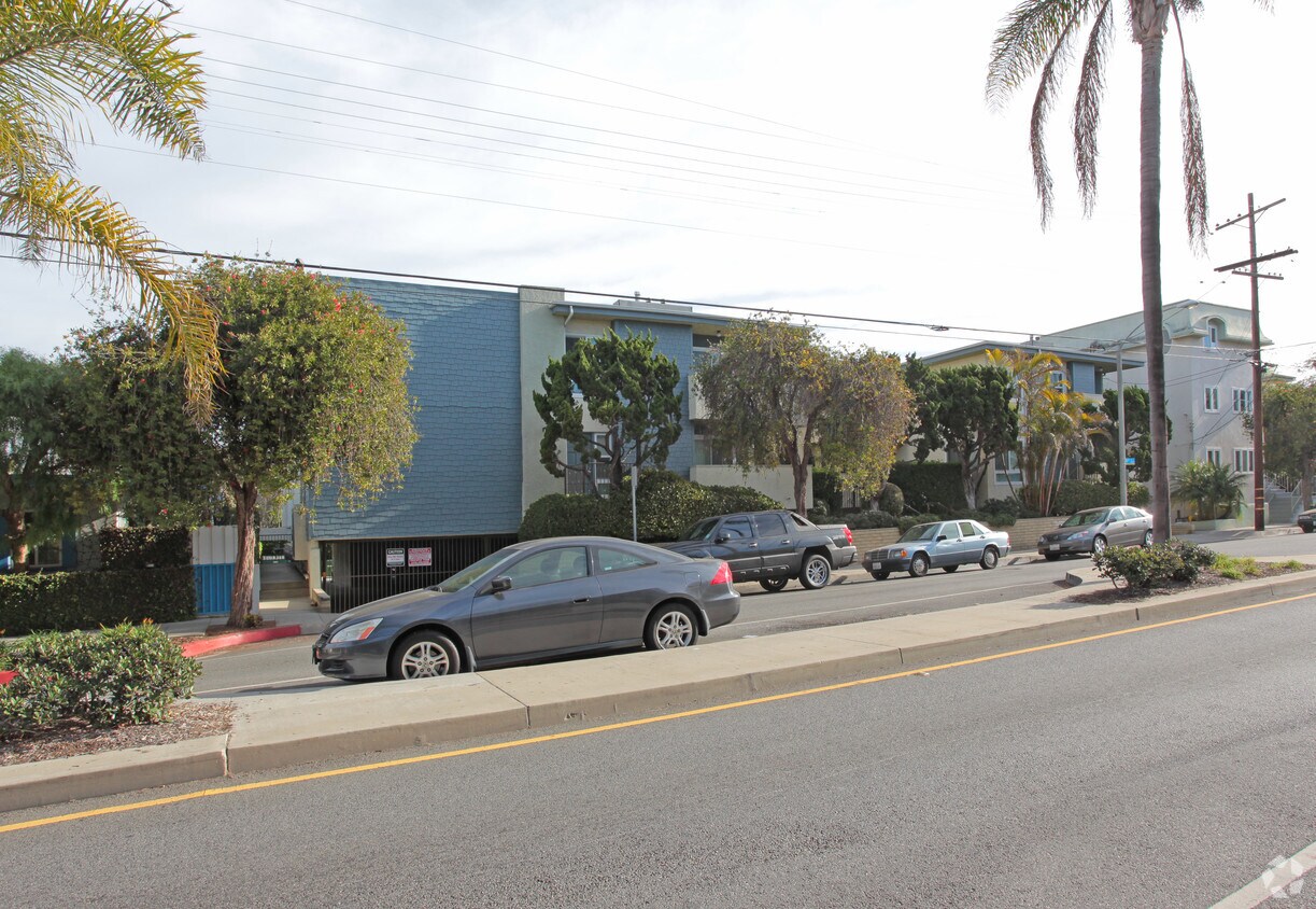 Foto del edificio - 2211 4th St