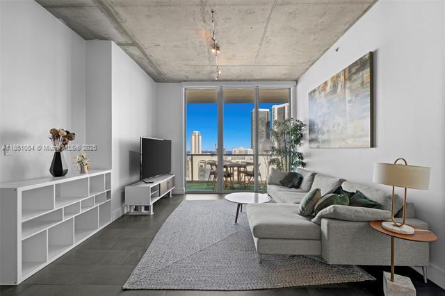 Foto del edificio - 3470 E Coast Ave