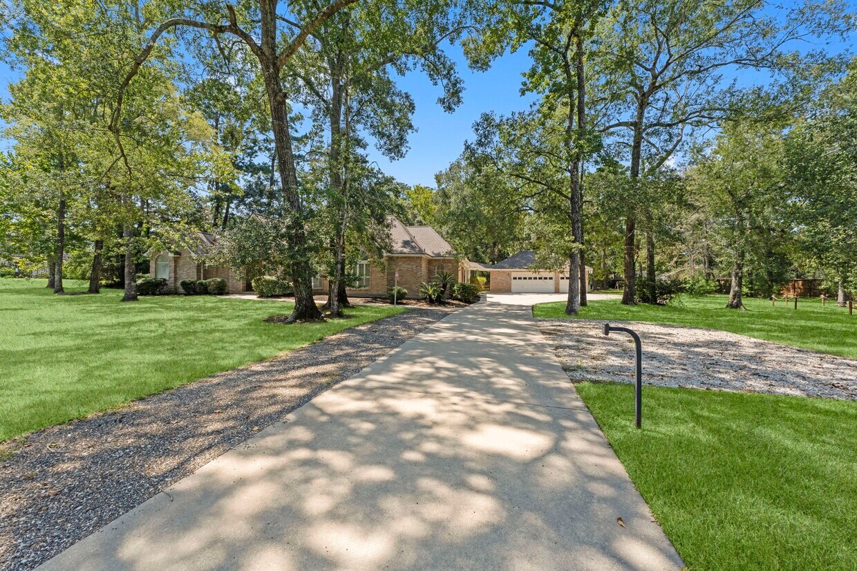 Foto principal - 15456 Pin Oak Dr