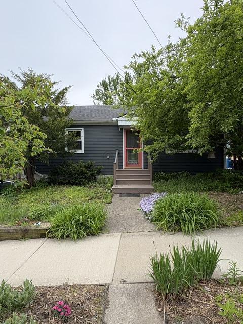 Building Photo - 213 W Summit St