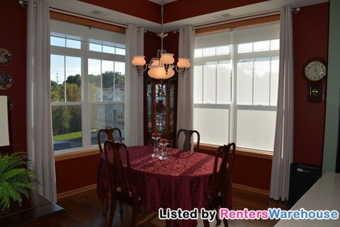 Building Photo - 9630 Independence Cir