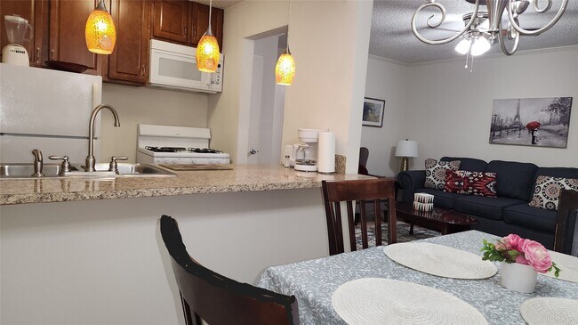 Foto del edificio - 4727 W Alabama St