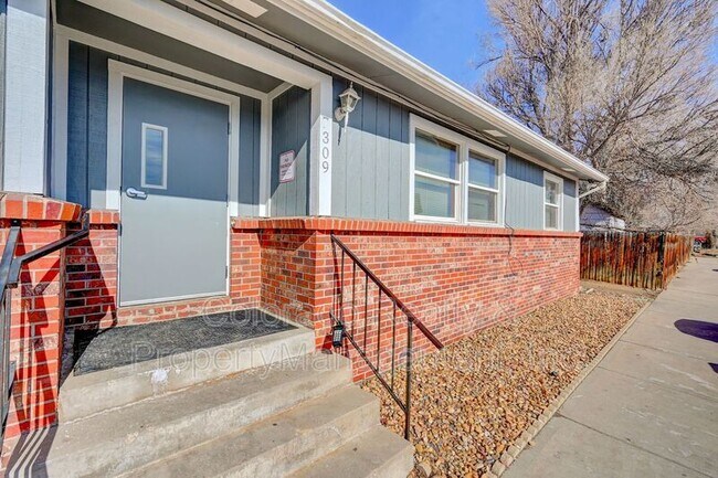 Building Photo - 7309 Bradburn Blvd