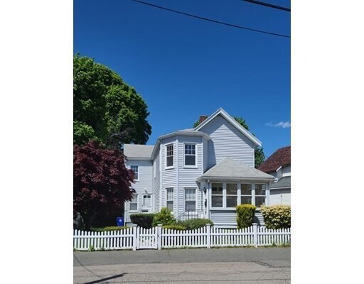 Foto del edificio - 14 Pond St