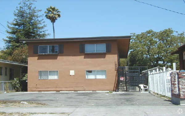 Building Photo - 1669 81st Ave