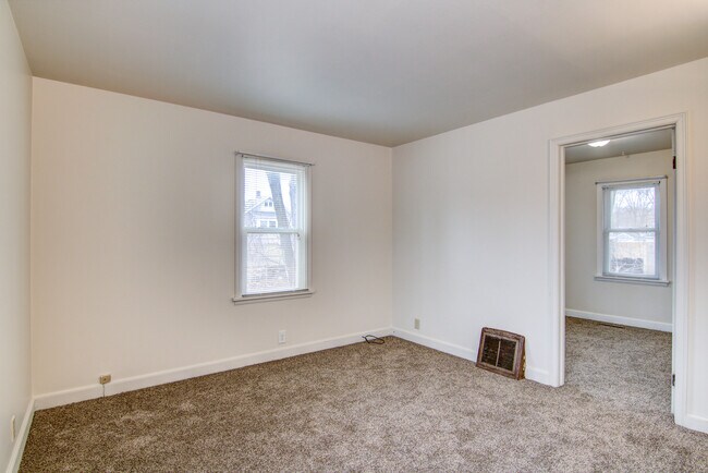 Foto del edificio - 925 Cedar St
