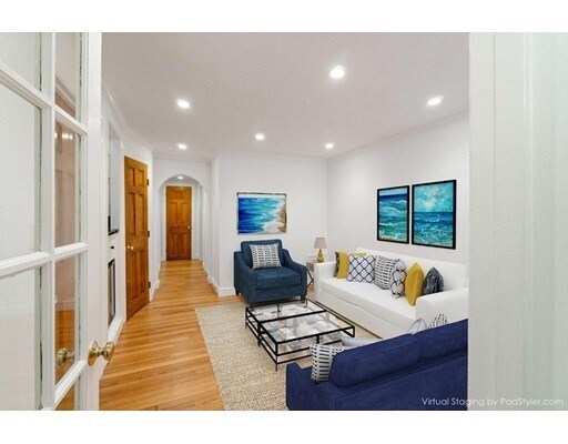 Foto del edificio - 100 Legends Way