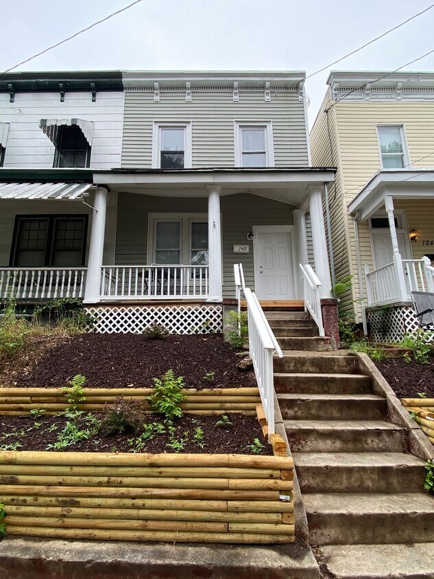 1242 Parkwood Ave, Richmond, VA 23220 House Rental in Richmond, VA