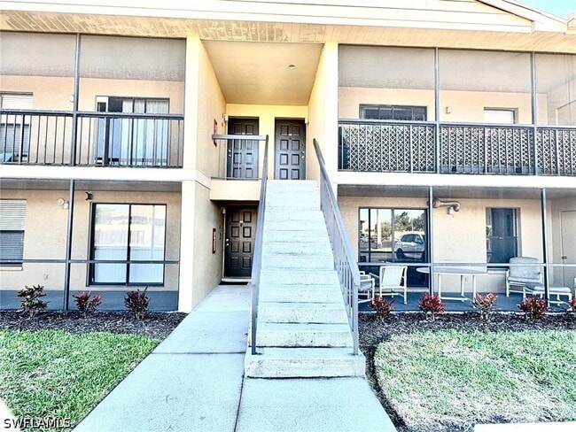 Building Photo - 5315 Summerlin Rd