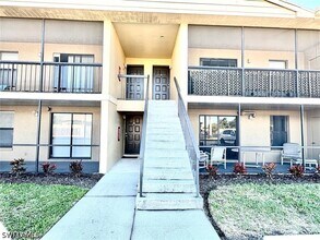 Building Photo - 5315 Summerlin Rd