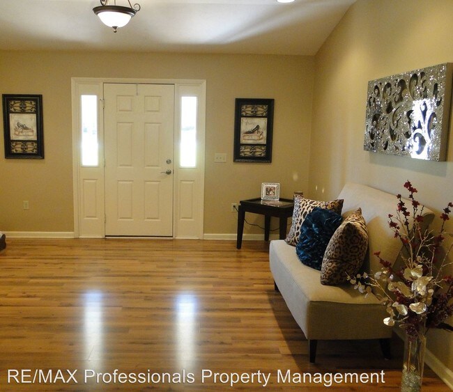 Foto del edificio - 4 br, 2 bath House - 965 NW Savannah Circle